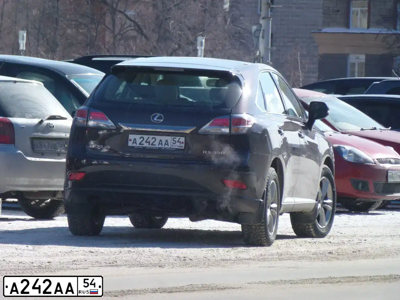 Фото автомобиля LEXUS RX, 2012 — госномер А242АА54. Цвет: БРОНЗОВЫЙ
