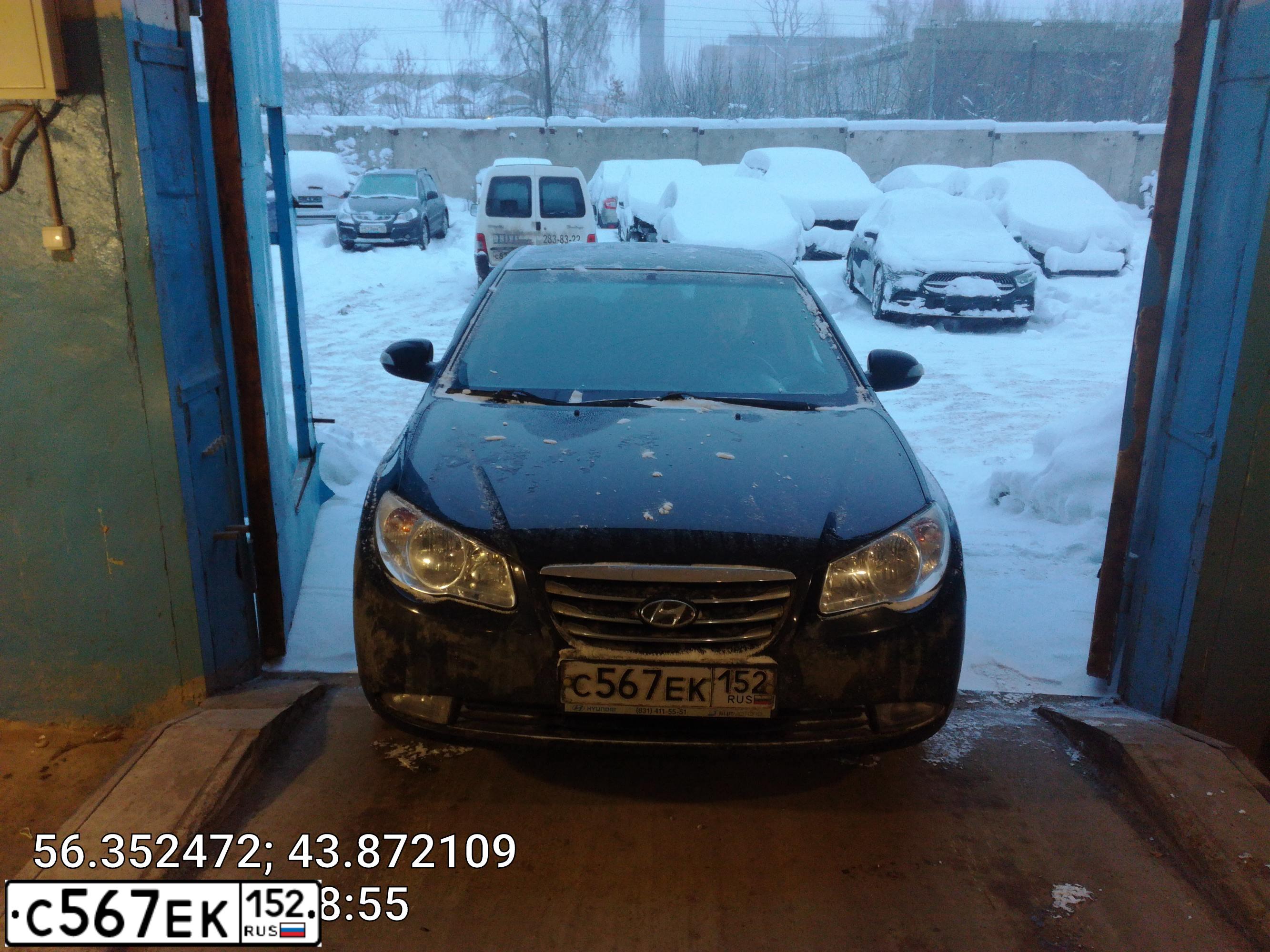 Фото автомобиля HYUNDAI ELANTRA, 2010 — госномер С567ЕК152. Цвет: ЧЕРНЫЙ
