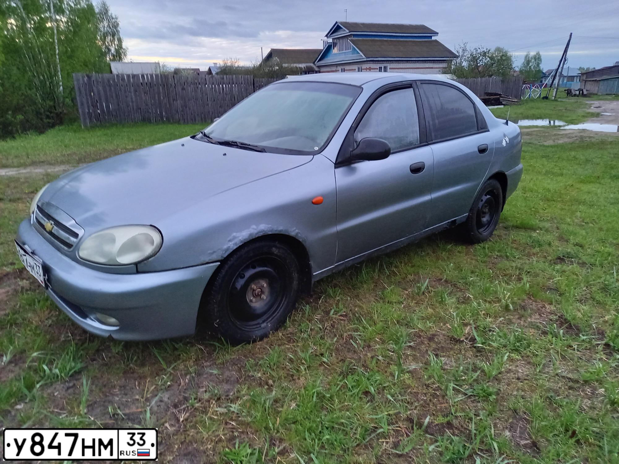 Фото автомобиля ZAZ LANOS, 2006 — госномер У847НМ33. Цвет: Серебристый