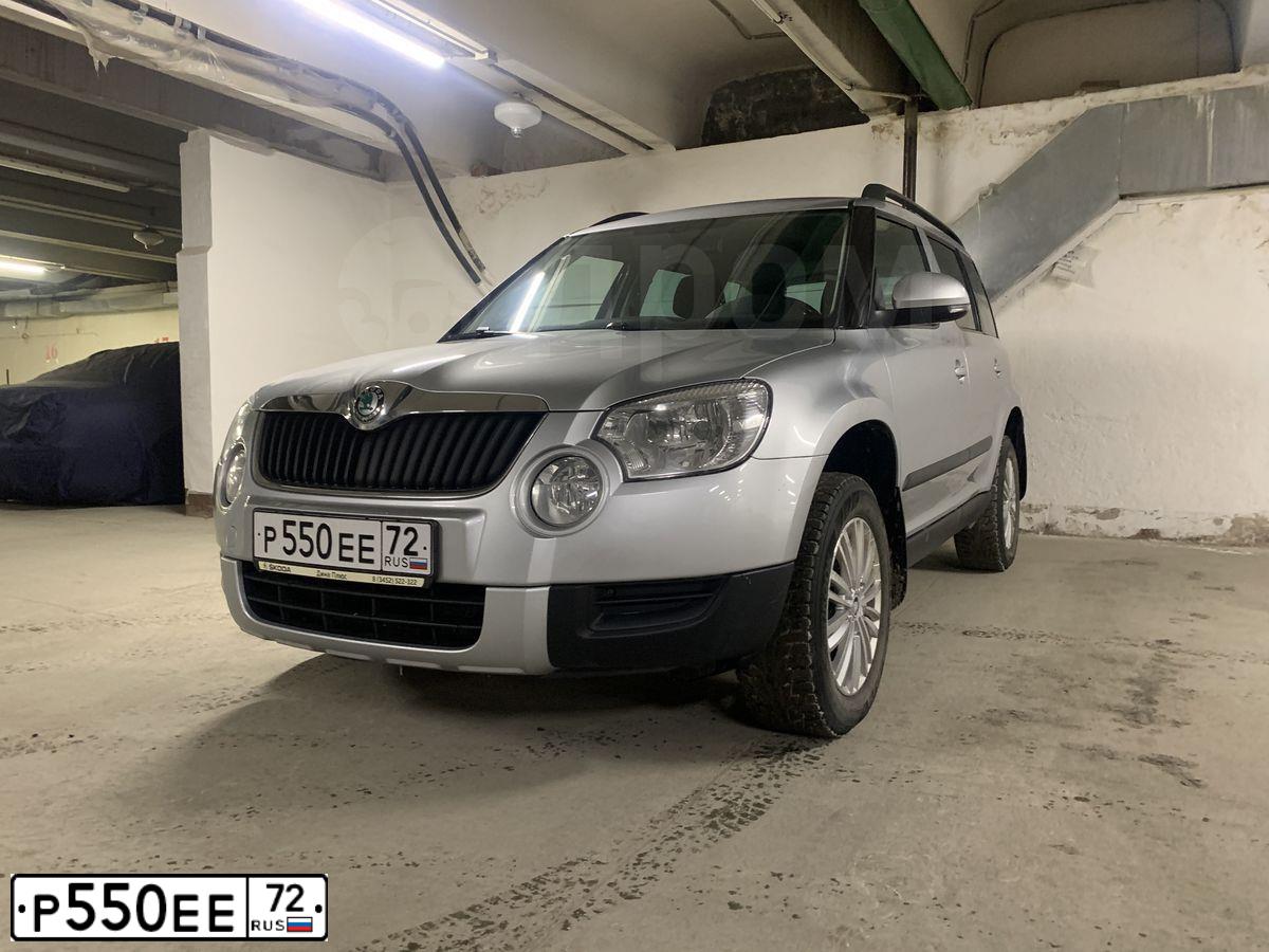 Фото автомобиля SKODA YETI, 2013 — госномер С654КТ716. Цвет: Серебристый