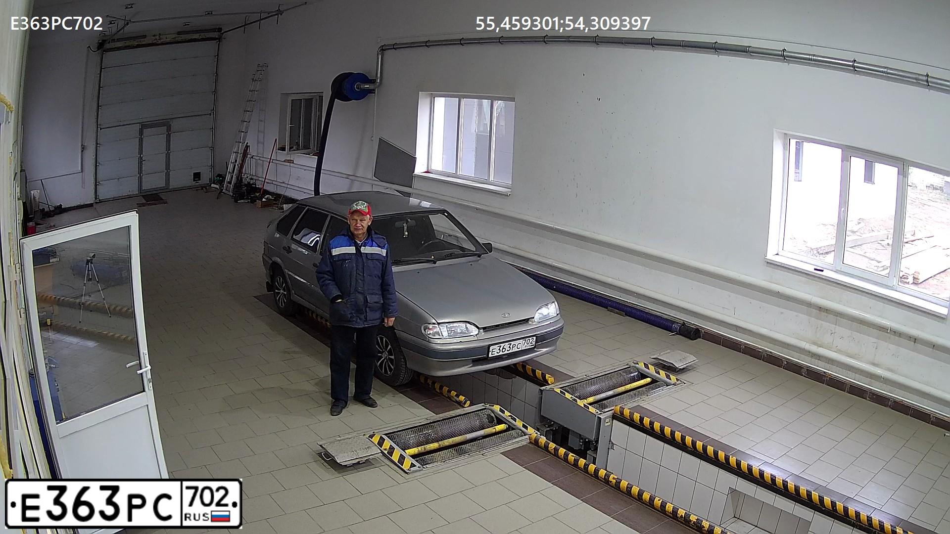 Фото автомобиля LADA 2114 SAMARA, 2007 — госномер Е363РС702. Цвет: СЕРО-БЕЖЕВЫЙ