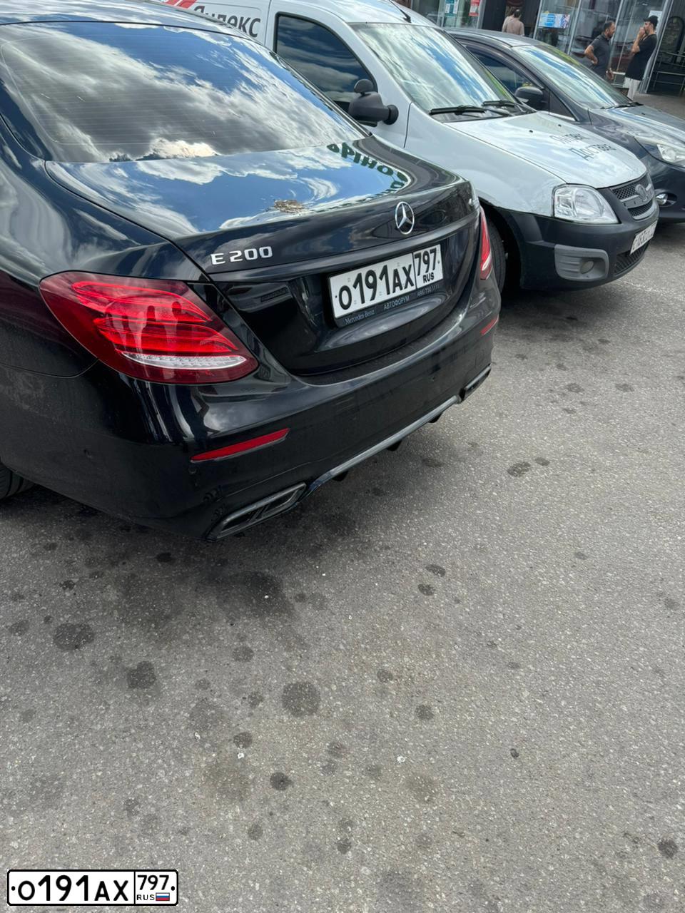 Фото автомобиля MERCEDES E-KLASSE, 2018 — госномер О191АХ797. Цвет: ЧЕРНЫЙ