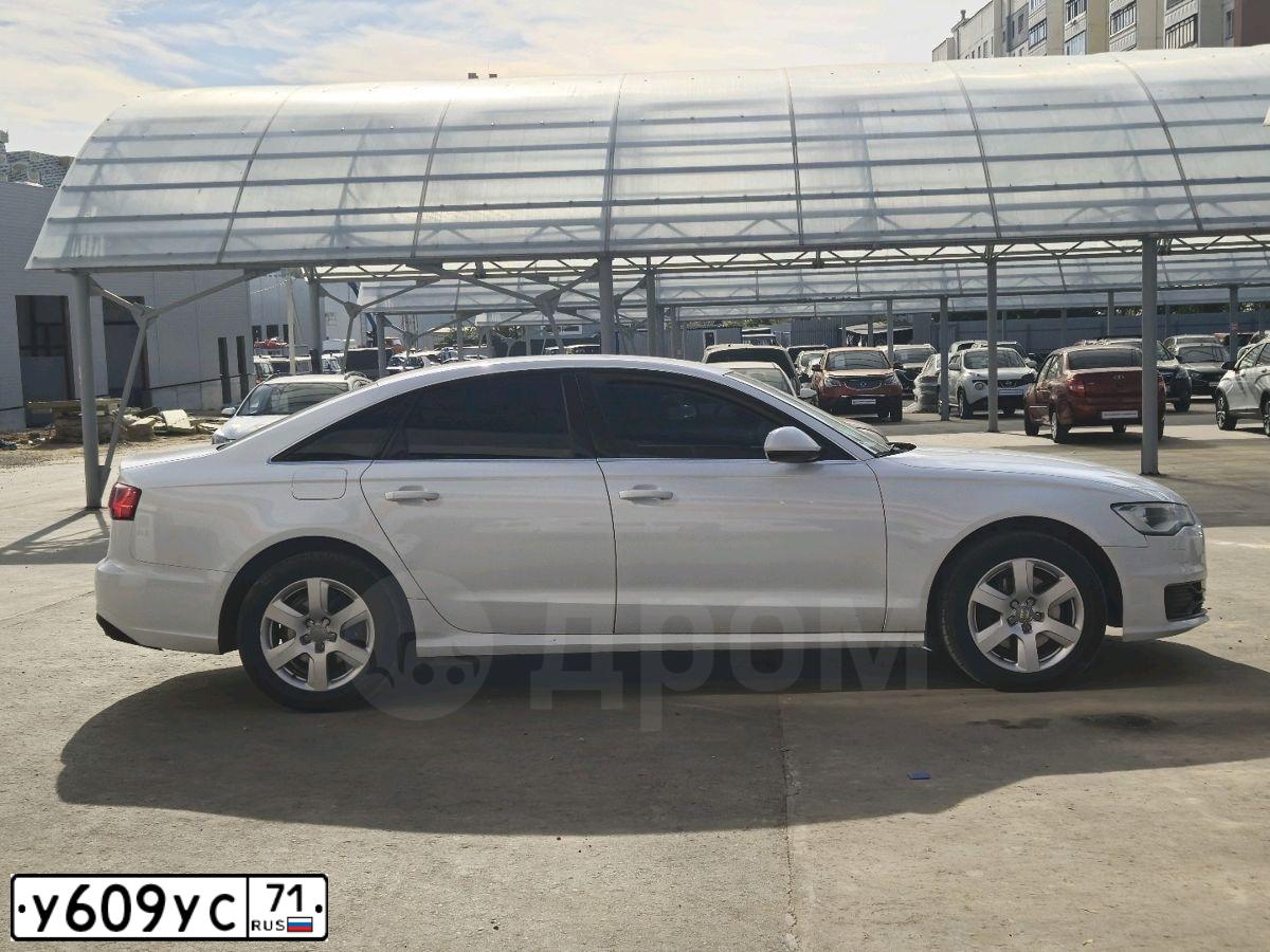 Фото автомобиля AUDI A6, 2016 — госномер С777КК42. Цвет: Белый