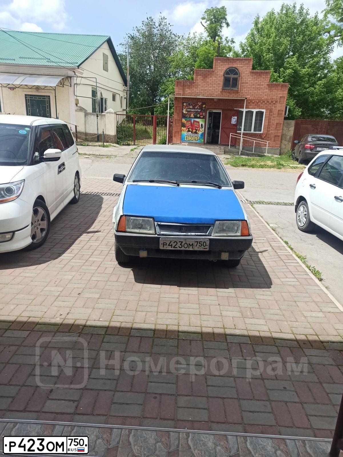 Фото автомобиля LADA 2109 SAMARA, 2001 — госномер А815АВ197. Цвет: СВЕТЛО-СЕРЕБРИСТЫЙ  МЕТАЛЛИК