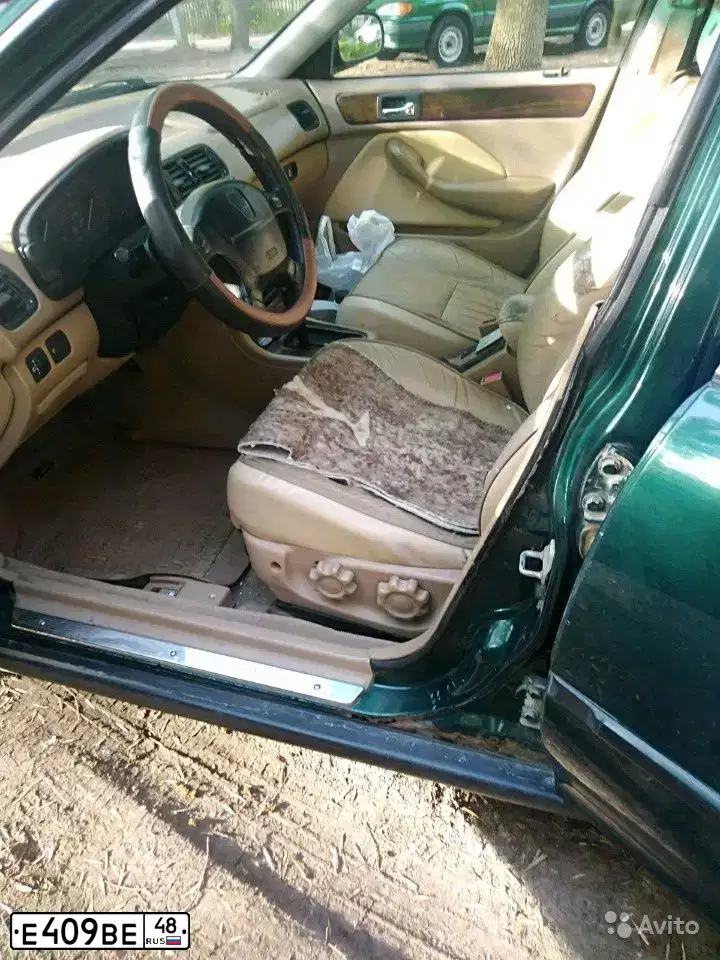 Фото автомобиля ROVER 600-SERIE, 1997 — госномер В387КУ48. Цвет: Темно-зеленый