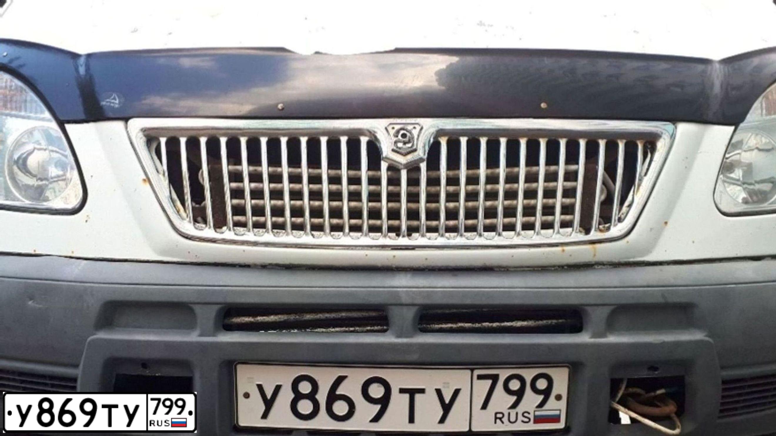 Фото автомобиля GAZ 2217 SOBOL, 2007 — госномер Н201МН799. Цвет: Белый