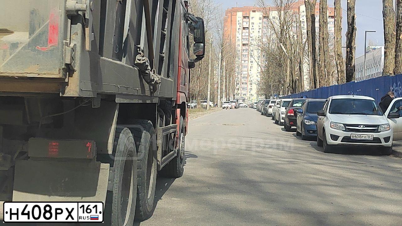 Фото автомобиля LADA 2190 GRANTA, 2014 — госномер Х722АМ56. Цвет: Белый