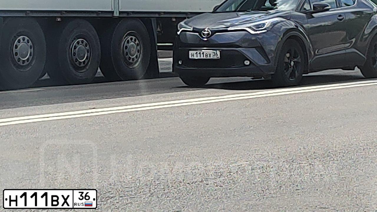 Фото автомобиля VOLKSWAGEN JETTA, 2012 — госномер К737ОЕ161. Цвет: БЕЛЫЙ