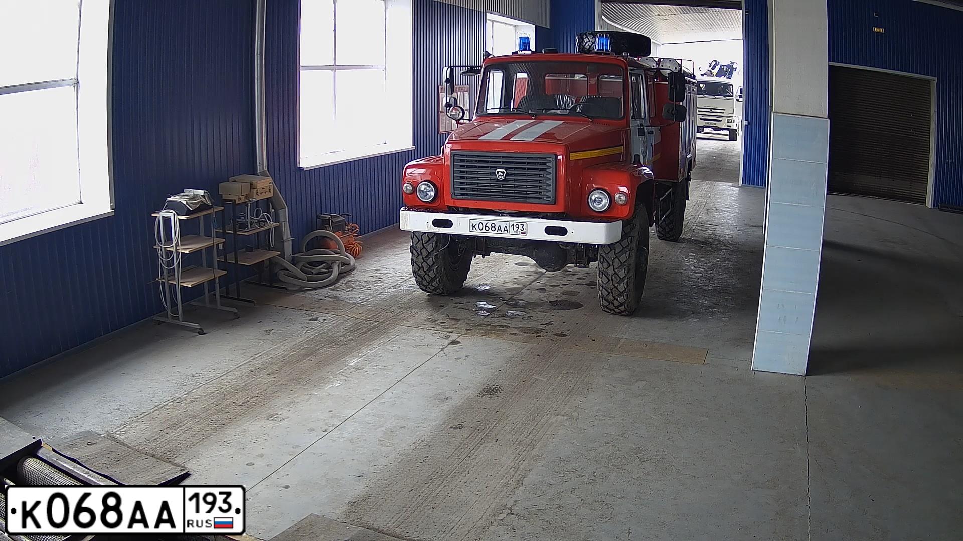 Фото автомобиля GAZ 3308 SADKO, 2019 — госномер К068АА193. Цвет: ЦВ СХ А1 ПО ГОСТ Р 50574-2019
