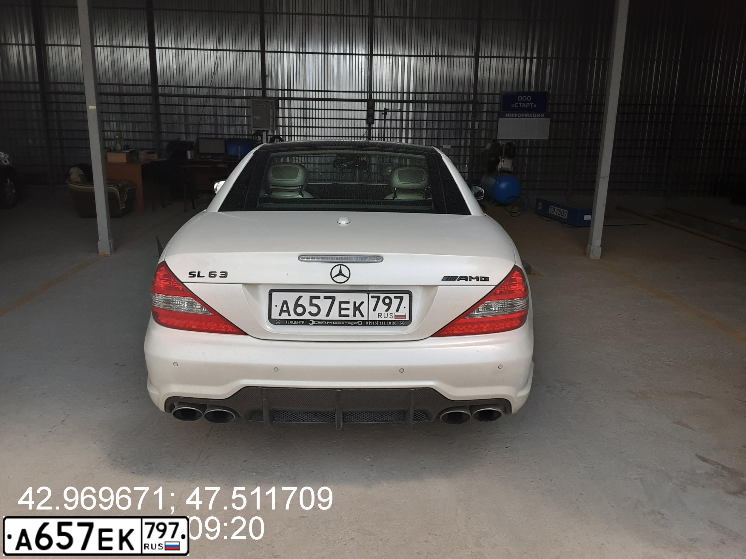 Фото автомобиля MERCEDES SL-KLASSE, 2002 — госномер К563УА95. Цвет: БЕЛЫЙ(СЕРЕБРИСТЫЙ