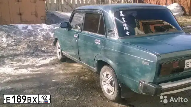 Фото автомобиля LADA 2105, 1996 — госномер М127ЕМ142. Цвет: СИНЕ-ЗЕЛЕНЫЙ