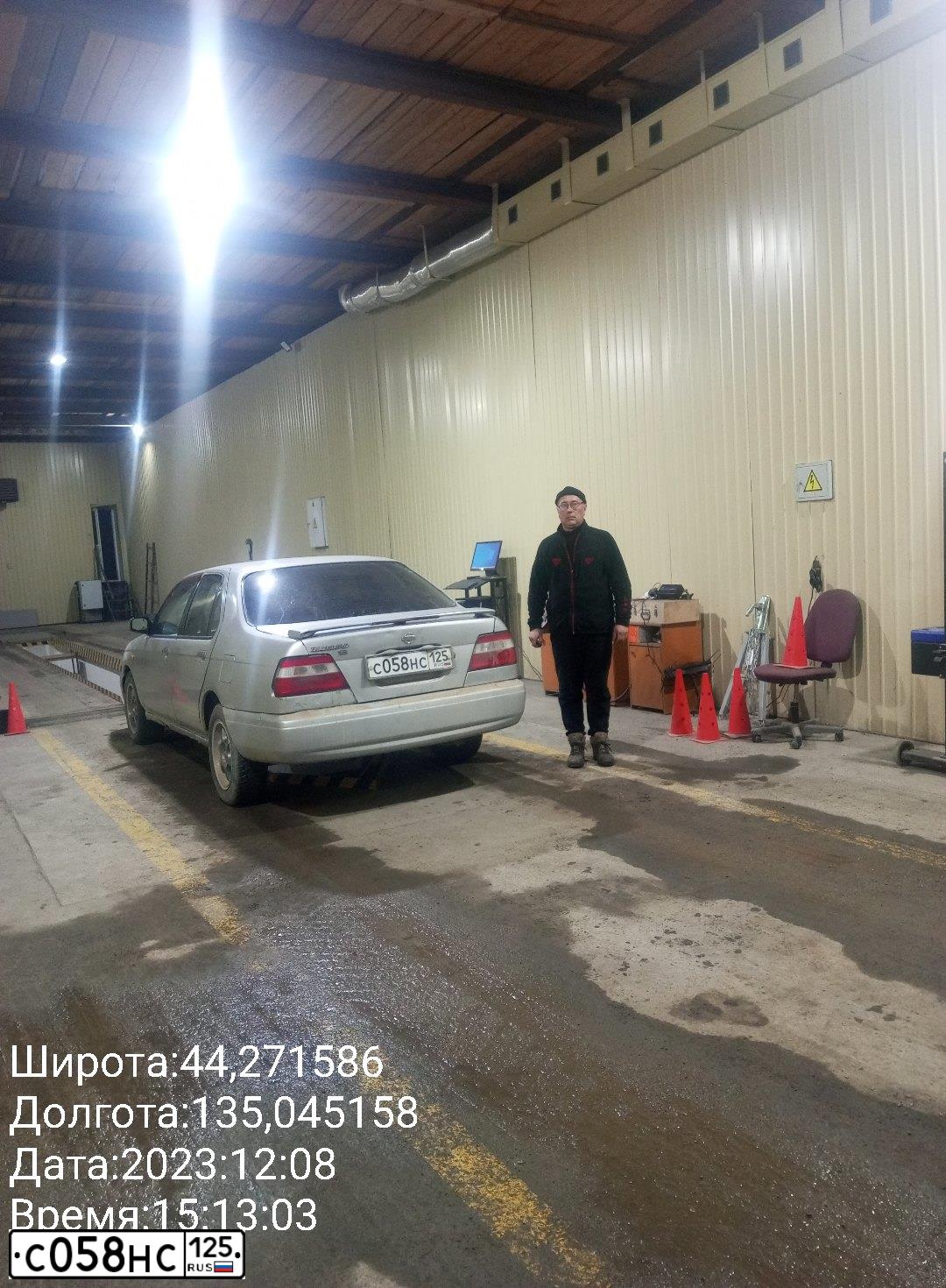 Фото автомобиля NISSAN BLUEBIRD, 1986 — госномер К428КА125