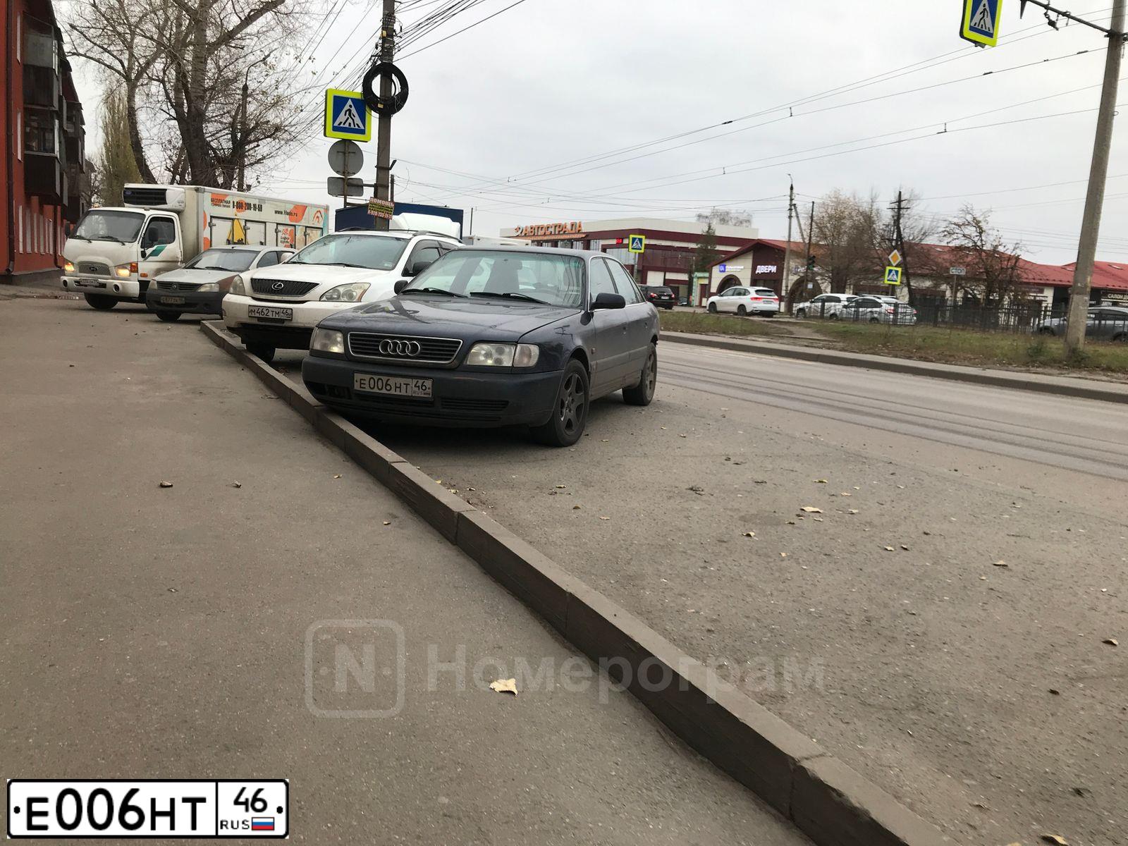 Фото автомобиля AUDI A6, 1997 — госномер Е006НТ46. Цвет: СИНИЙ