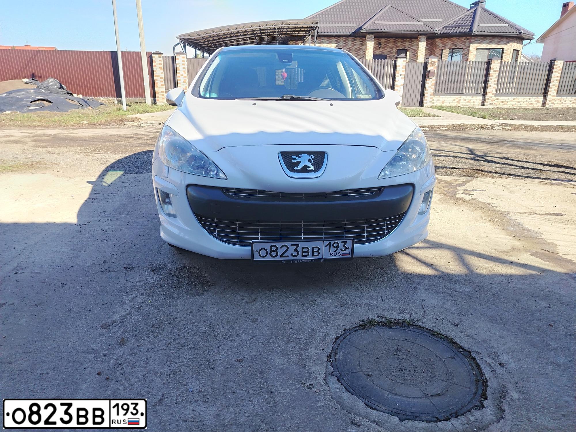 Фото автомобиля PEUGEOT 308, 2008 — госномер А241НР180