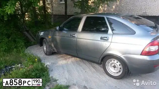 Фото автомобиля LADA 2172 PRIORA, 2008 — госномер К387ОВ197. Цвет: СРЕДНИЙ СЕРО-ЗЕЛЕНЫЙ МЕТ.