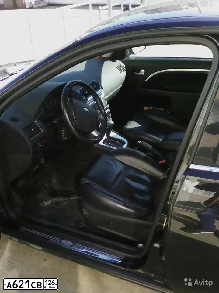 Фото автомобиля FORD MONDEO, 2005 — госномер Е174ММ193. Цвет: ЧЕРНЫЙ