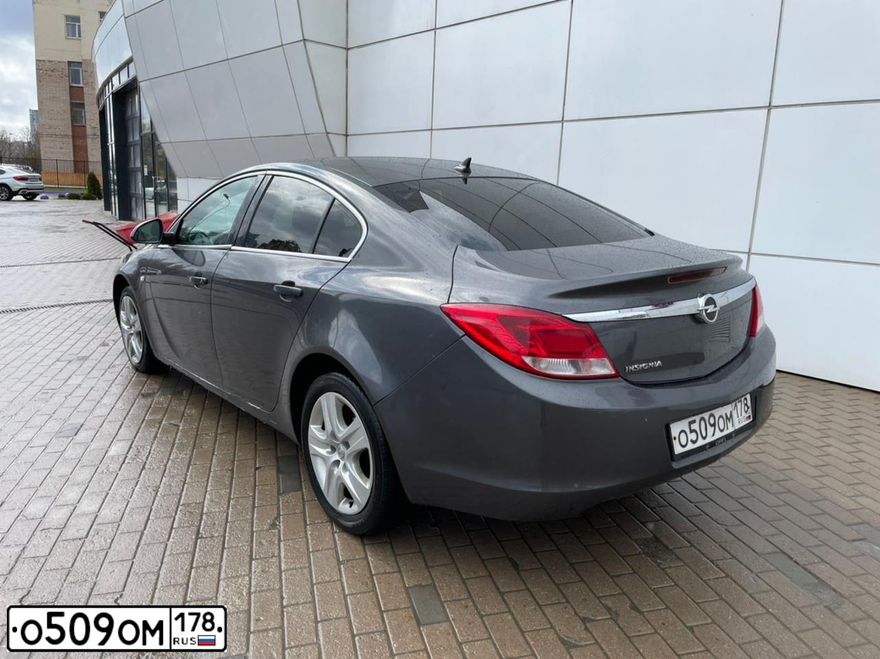 Фото автомобиля GAZ 3302 EL, 2005 — госномер О590ОМ178. Цвет: БЕЛЫЙ