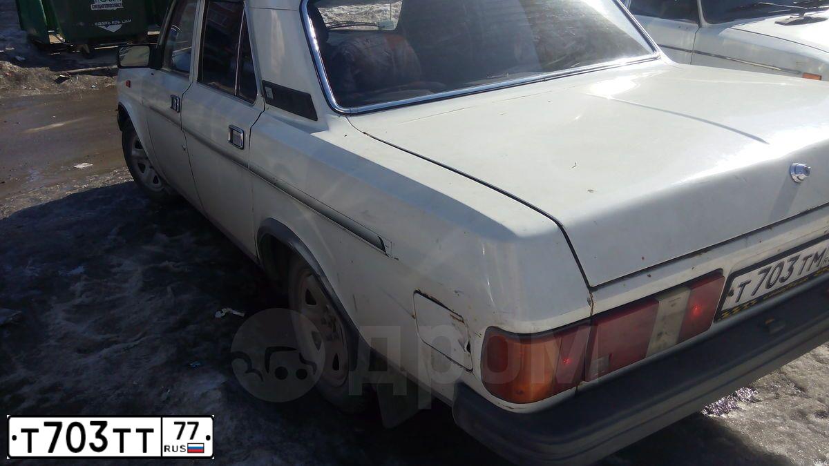 Фото автомобиля JEEP GRAND CHEROKEE, 1994 — госномер М320КМ40. Цвет: голубой