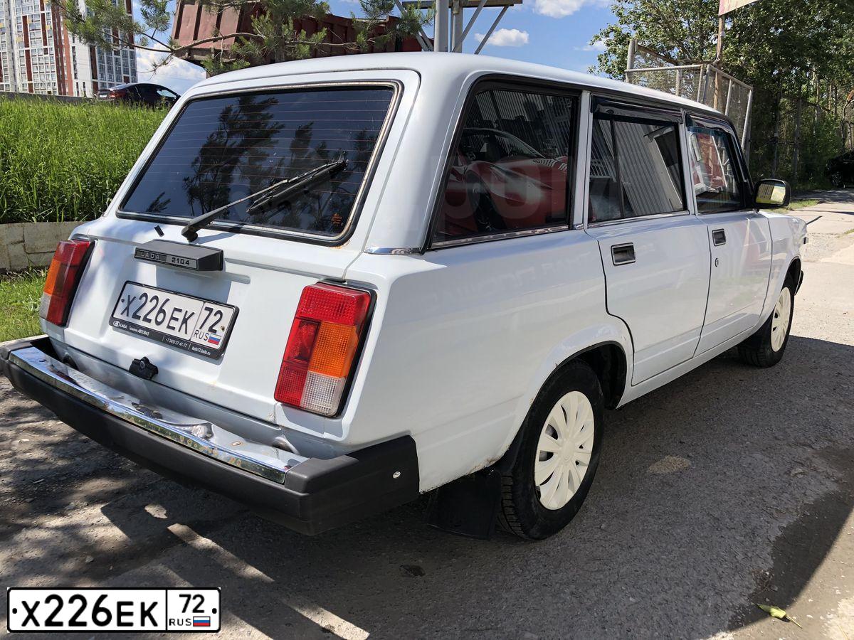 Фото автомобиля LADA 2104, 2008 — госномер Н222РХ72. Цвет: Белый