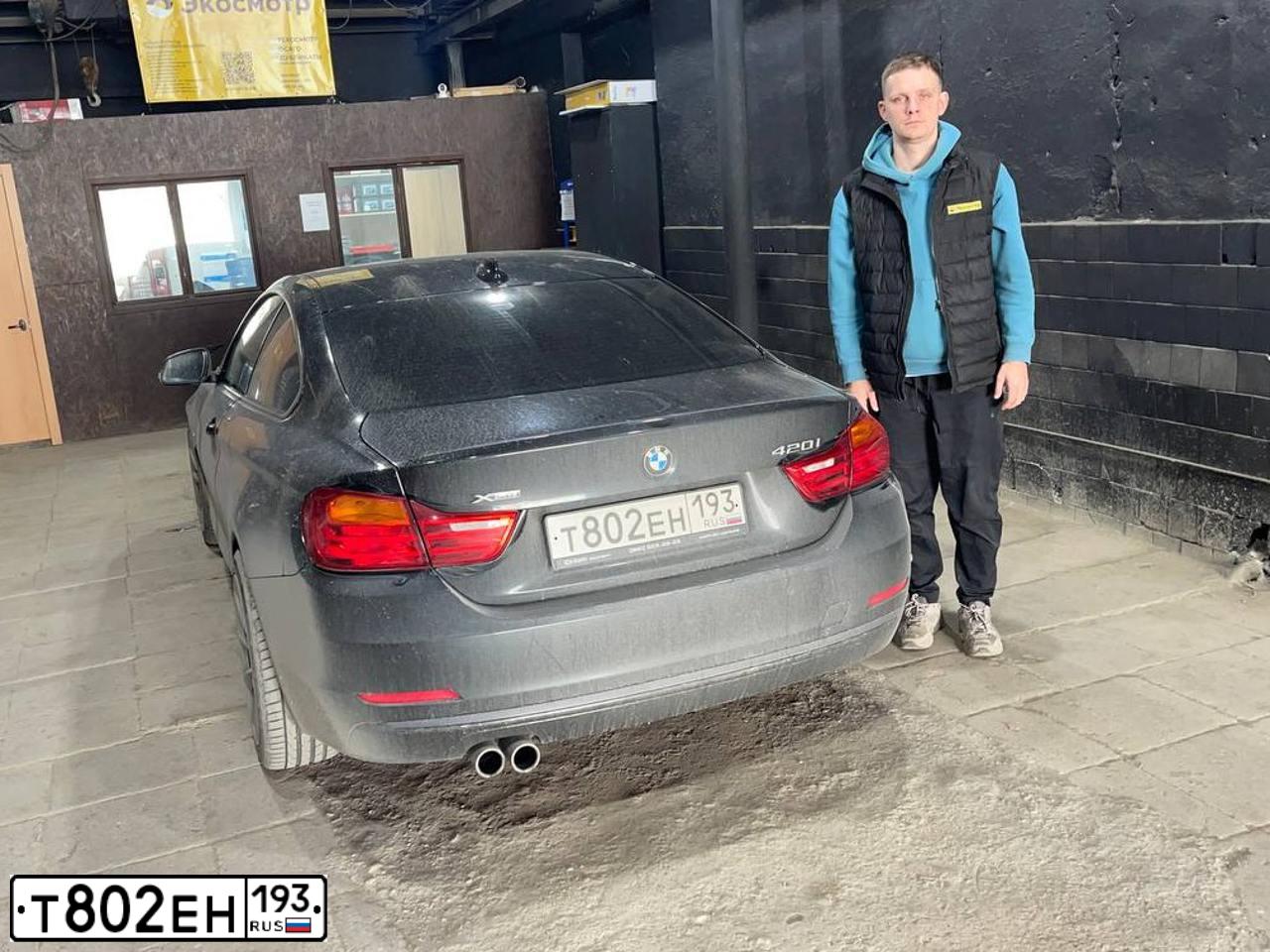 Фото автомобиля BMW SERIE 4, 2016 — госномер К120АВ156. Цвет: ЧЕРНЫЙ