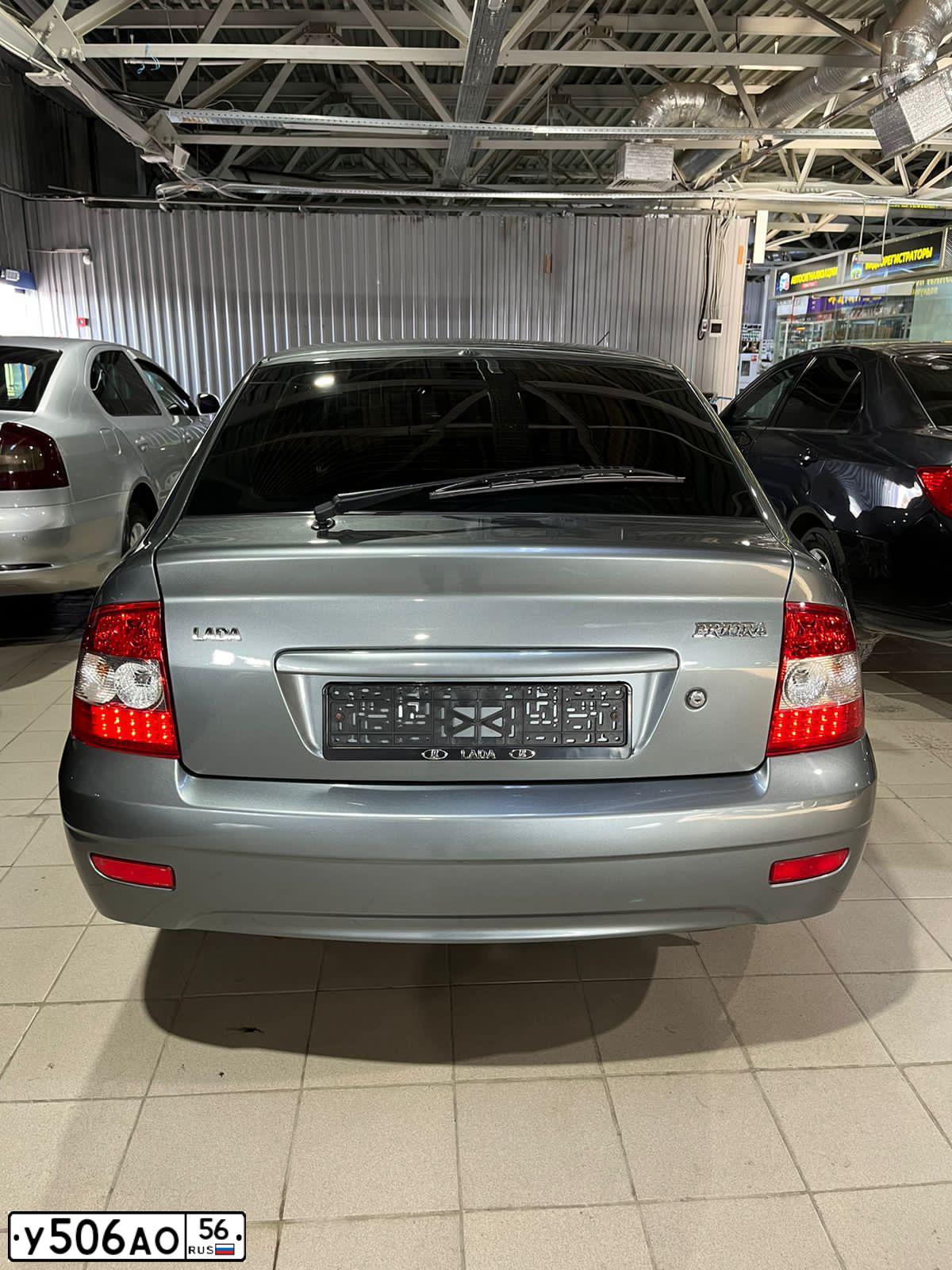 Фото автомобиля LADA 2172 PRIORA, 2008 — госномер В415НН156. Цвет: средний серо-зеленый металлик