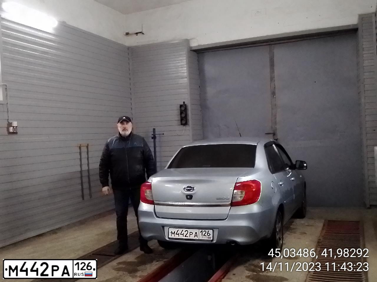 Фото автомобиля DATSUN ON-DO, 2014 — госномер В488СЕ161. Цвет: голубой