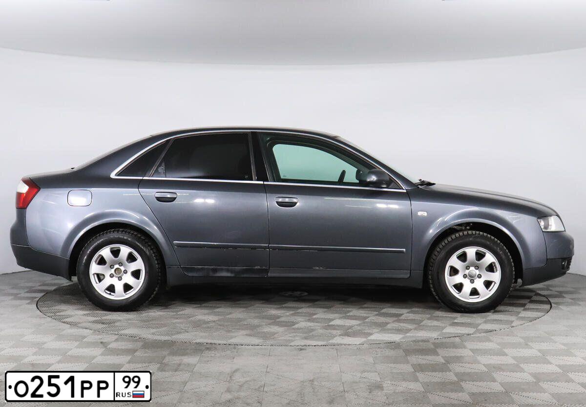 Фото автомобиля AUDI A4, 2000 — госномер О251РР99. Цвет: Серый