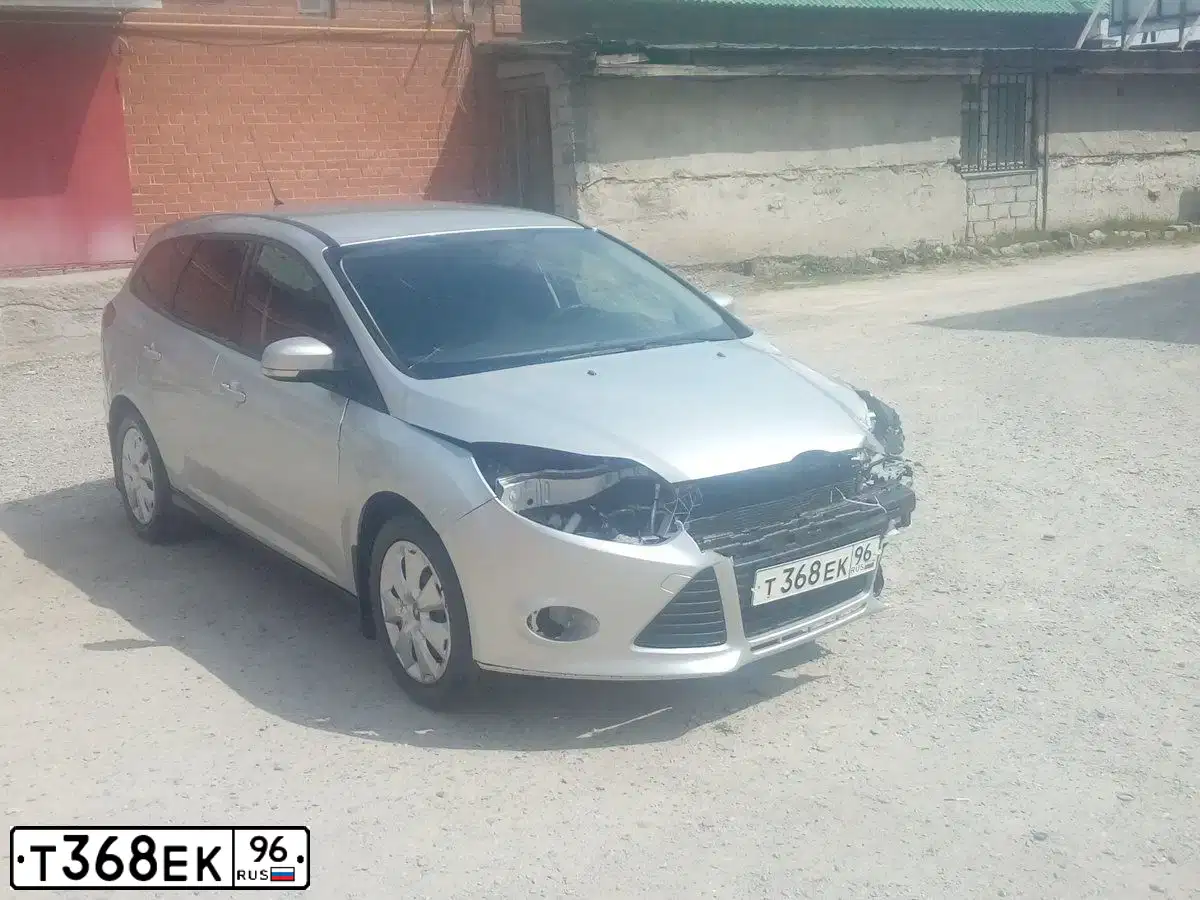 Фото автомобиля LADA 2107 LADA, 1999 — госномер Т368ЕК96. Цвет: ГОЛУБОЙ