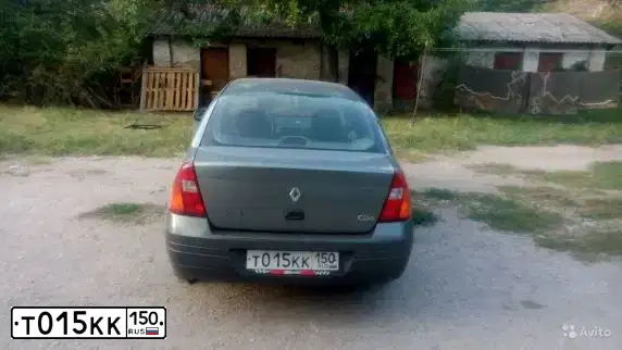 Фото автомобиля RENAULT CLIO, 2001 — госномер М593ТР90. Цвет: СЕРЫЙ ТЕМНЫЙ