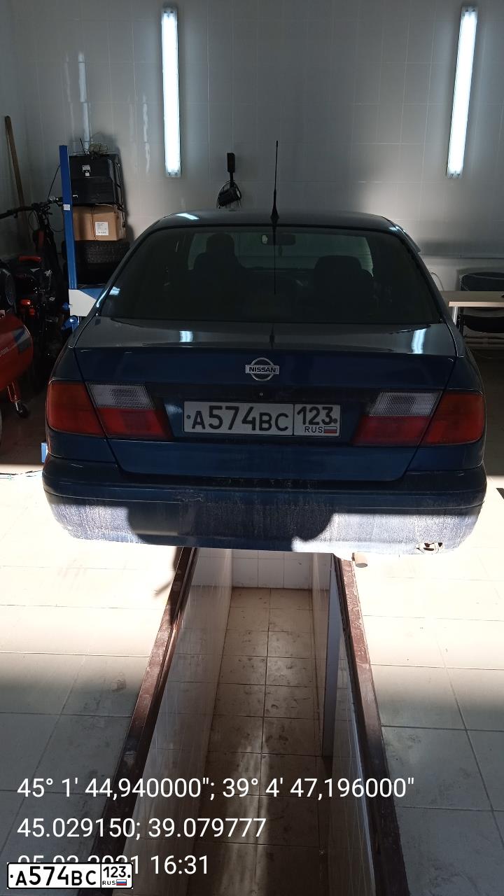 Фото автомобиля NISSAN PRIMERA, 1998 — госномер У763ЕС93. Цвет: СИНИЙ МЕТАЛЛИК