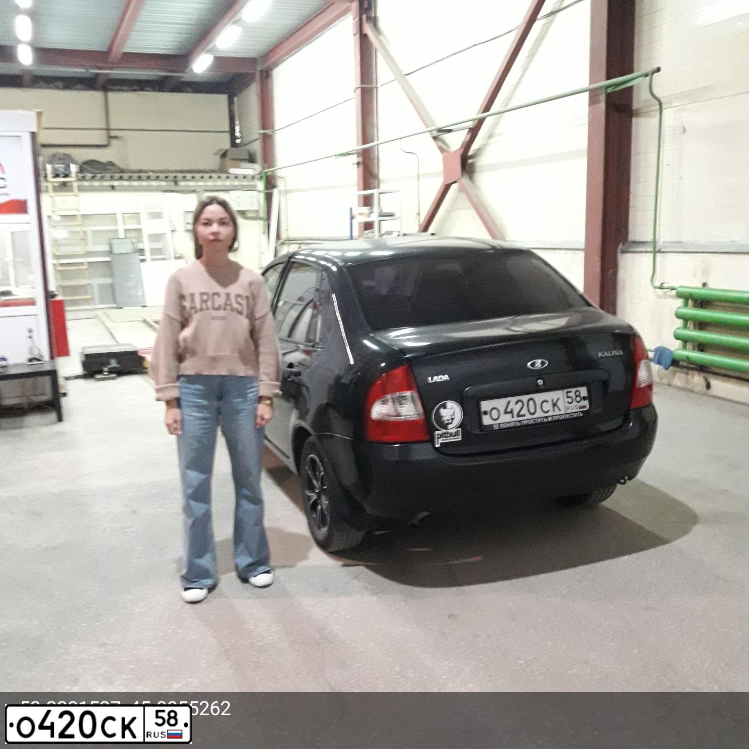 Фото автомобиля LADA 1118 KALINA, 2011 — госномер О420СК58. Цвет: СИНЕ-ЧЕРНЫЙ