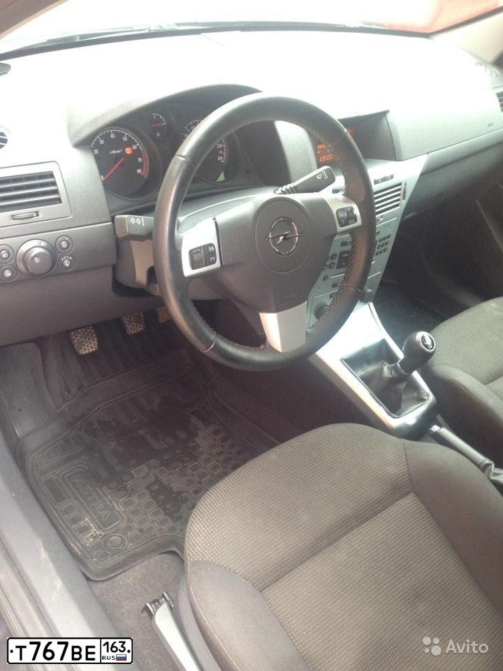 Фото автомобиля OPEL ASTRA, 2012 — госномер Т767ВЕ163. Цвет: ЧЕРНЫЙ