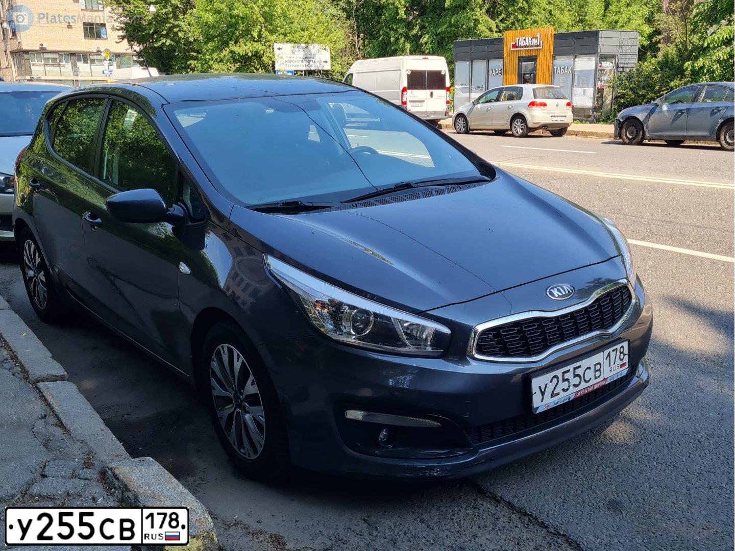 Фото автомобиля KIA CEED, 2016 — госномер К075ТН147. Цвет: СЕРЫЙ