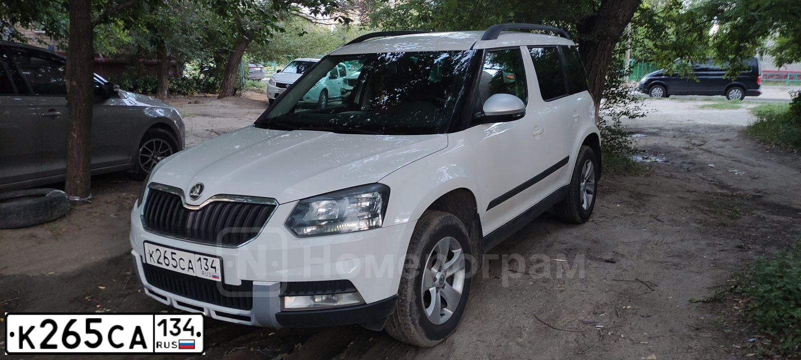 Фото автомобиля SKODA YETI, 2014 — госномер Т835МВ193. Цвет: Белый