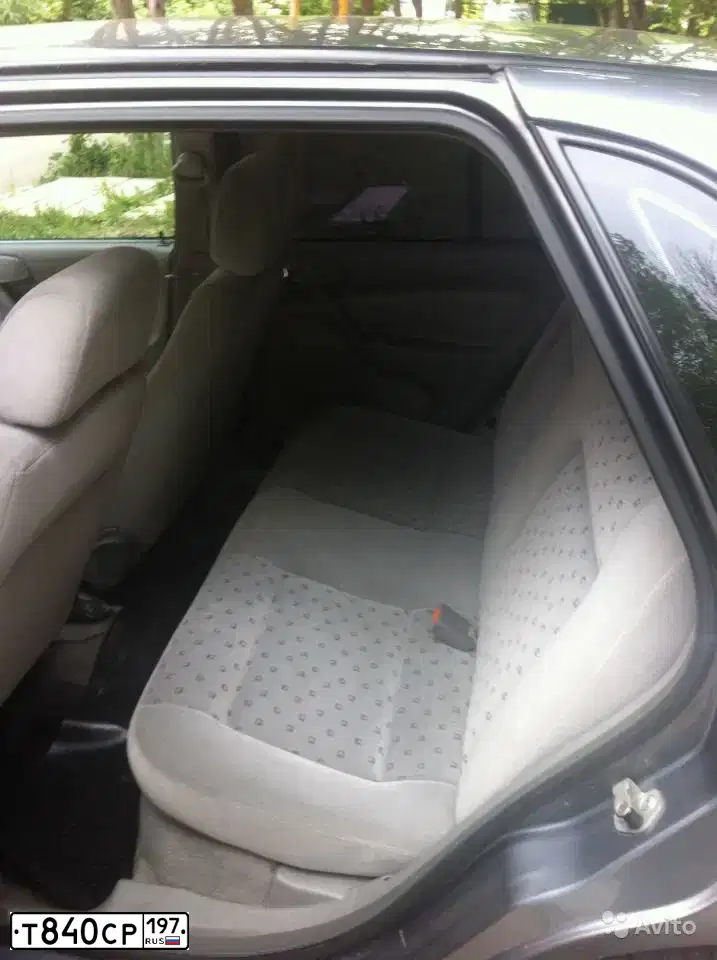 Фото автомобиля VOLKSWAGEN POINTER, 2005 — госномер Т840СР197. Цвет: СЕРЫЙ