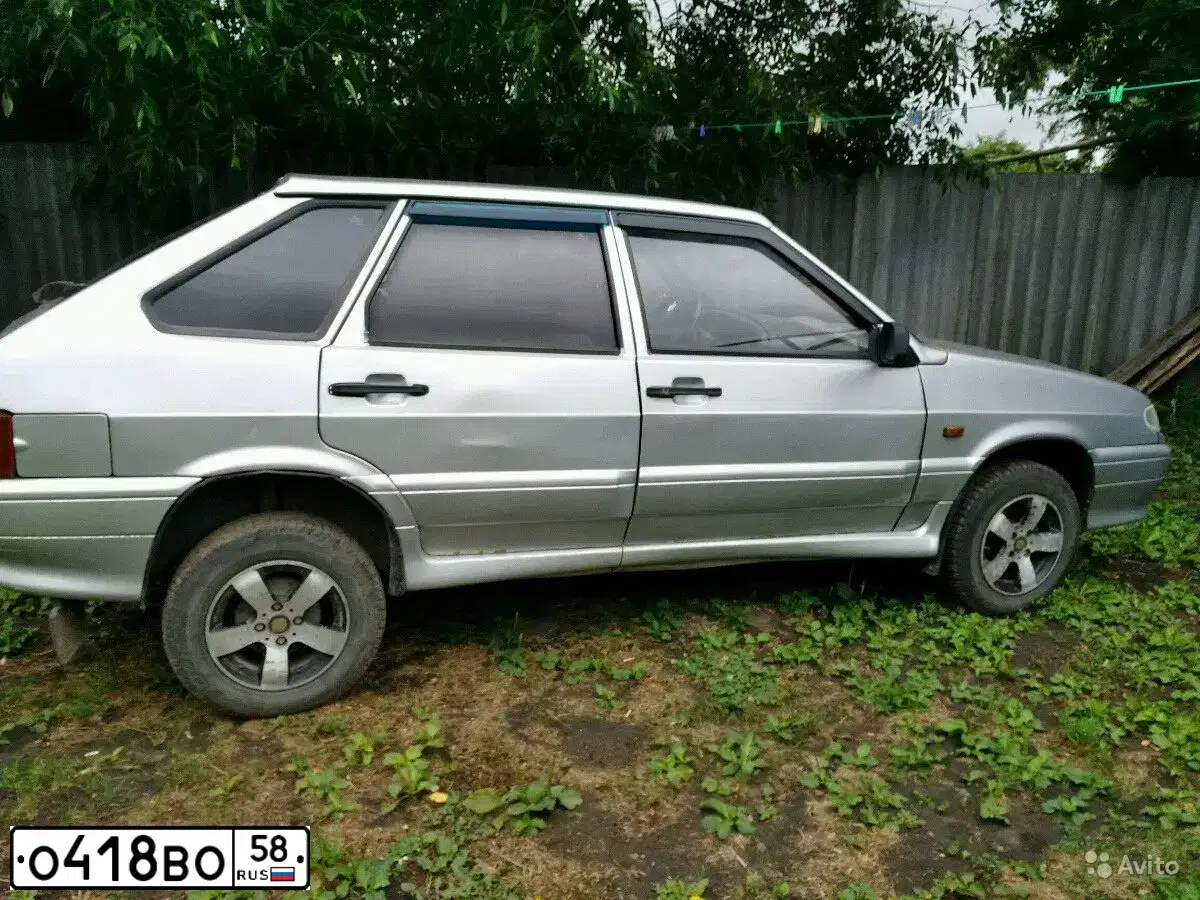 Фото автомобиля LADA 2114 SAMARA, 2004 — госномер О320ХК68. Цвет: СЕРЕБРИСТО - ЖЕЛТЫЙ