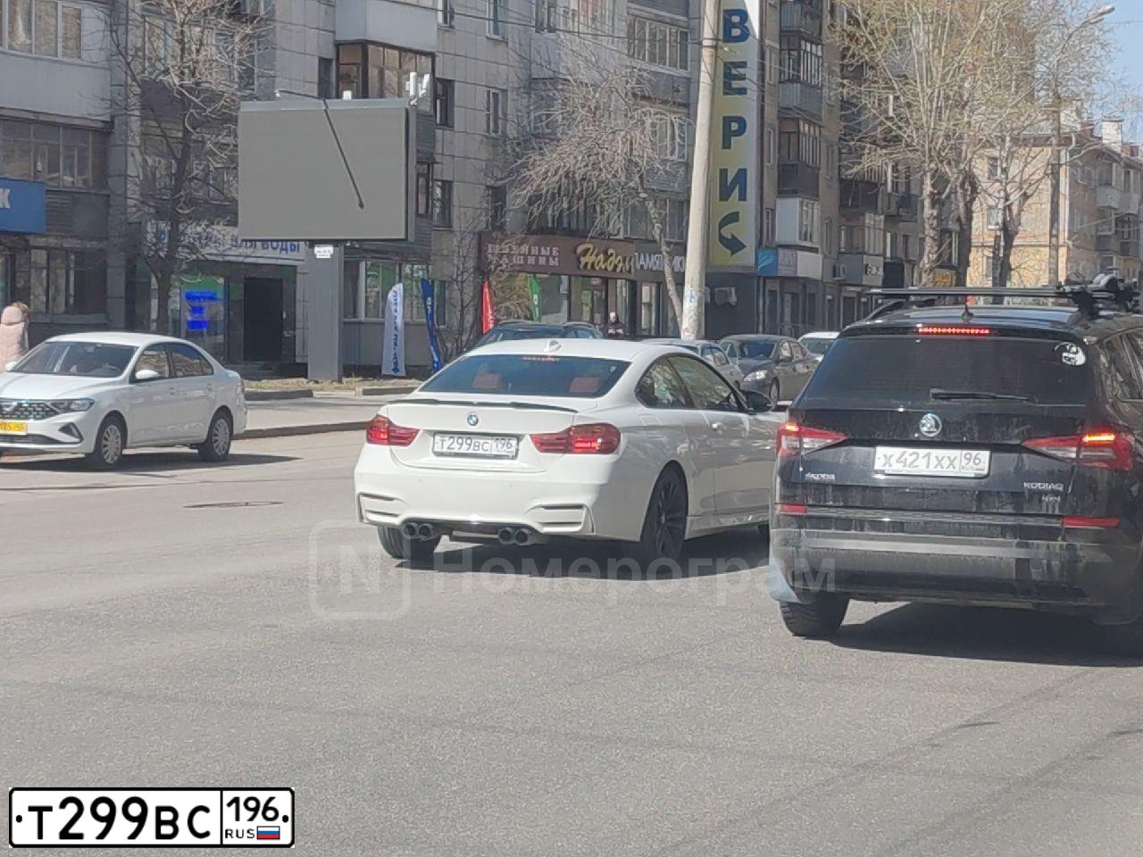 Фото автомобиля BMW SERIE 4, 2015 — госномер Х824СУ73. Цвет: Белый
