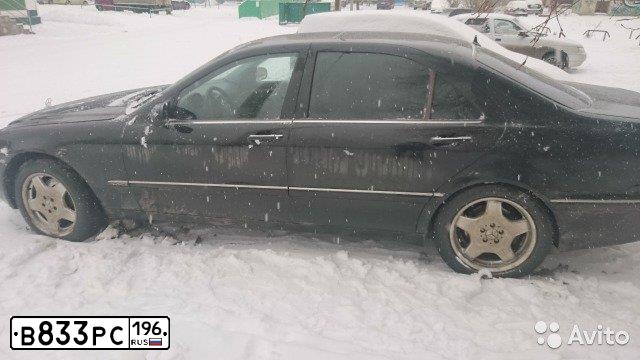 Фото автомобиля MERCEDES S-KLASSE, 2000 — госномер В833РС196. Цвет: ЧЕРНЫЙ