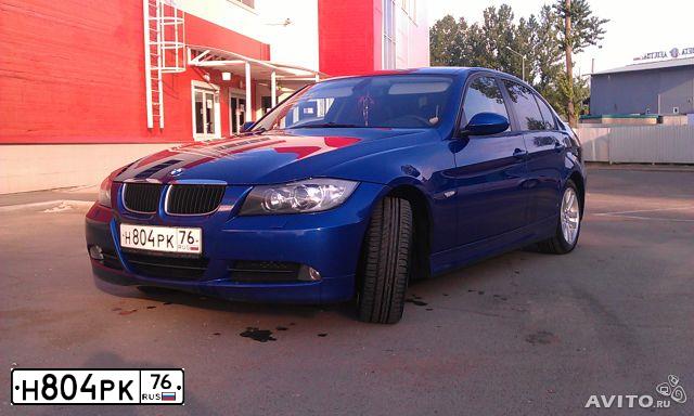 Фото автомобиля BMW SERIE 3, 2008 — госномер Н804РК76. Цвет: СИНИЙ
