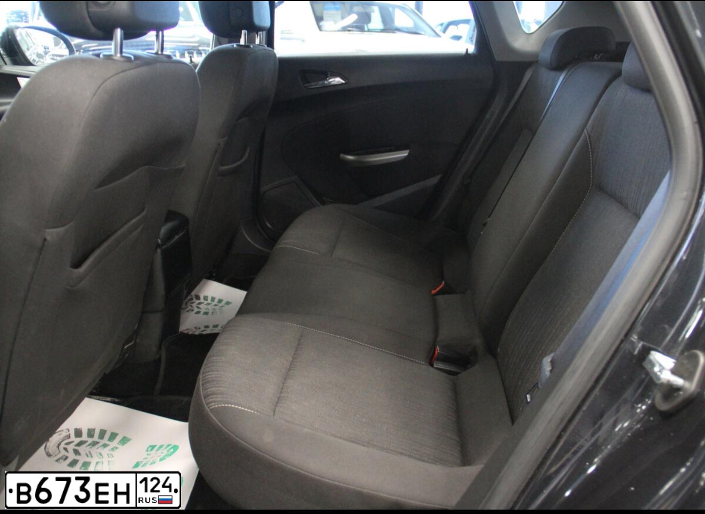 Фото автомобиля OPEL ASTRA, 2011 — госномер О354ОН196
