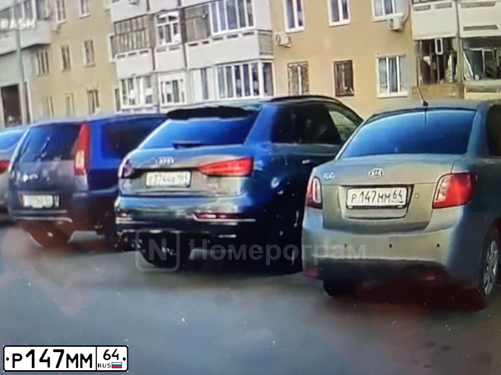 Фото автомобиля KIA RIO, 2011 — госномер Р147ММ64. Цвет: СЕРЕБРИСТЫЙ