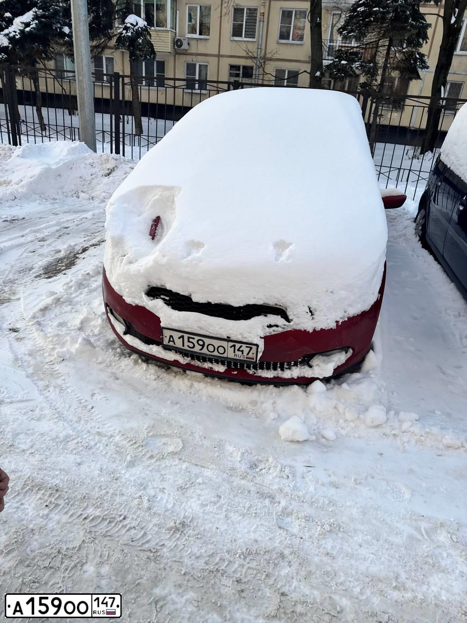 Фото автомобиля KIA CEE'D, 2012 — госномер А159ОО147. Цвет: Красный