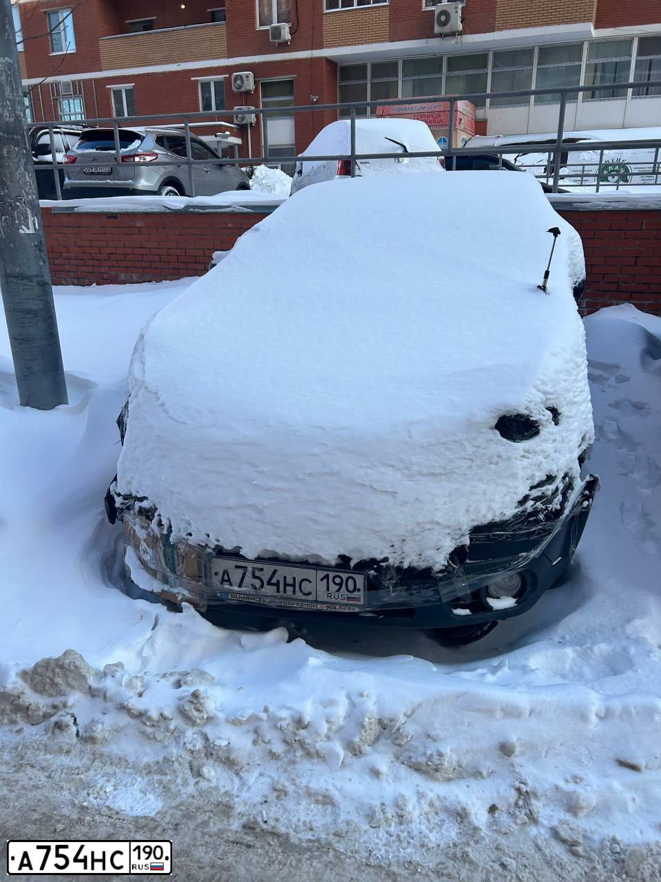 Фото автомобиля SUBARU B9 TRIBECA, 2006 — госномер А754НС190. Цвет: ЧЕРНЫЙ