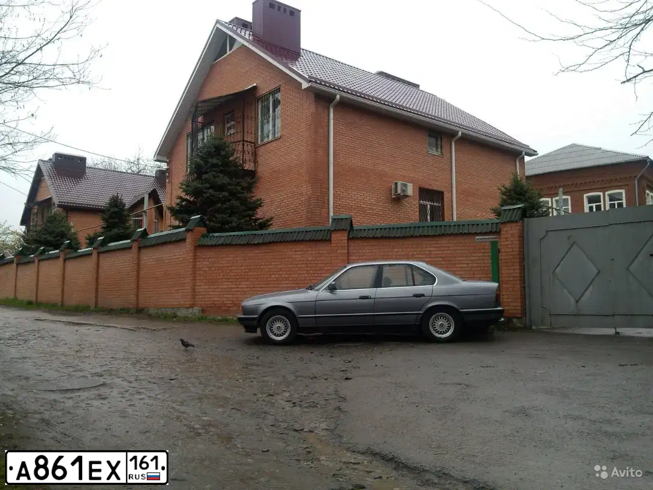Фото автомобиля BMW SERIE 5, 1991 — госномер В222АХ181. Цвет: Серый