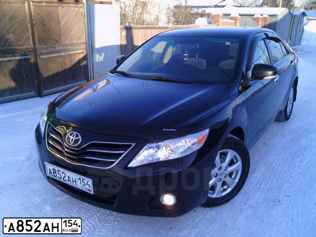 Фото автомобиля TOYOTA CAMRY, 2010 — госномер Р998ЕА142. Цвет: ЧЕРНЫЙ