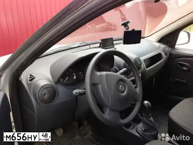 Фото автомобиля LADA FS015L LADA LARGUS, 2013 — госномер М373УУ164. Цвет: Серебристый