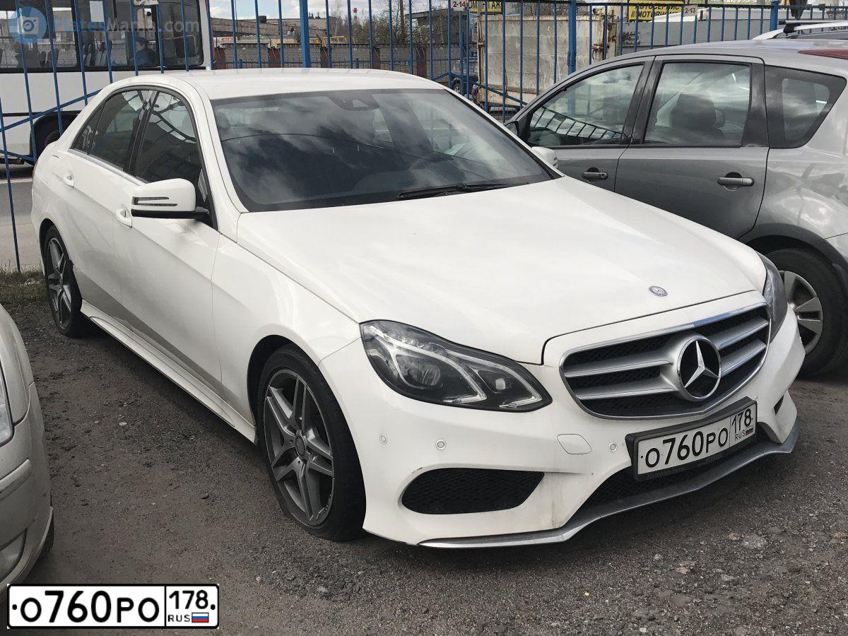 Фото автомобиля MERCEDES E-KLASSE, 2013 — госномер М070СХ67. Цвет: Белый