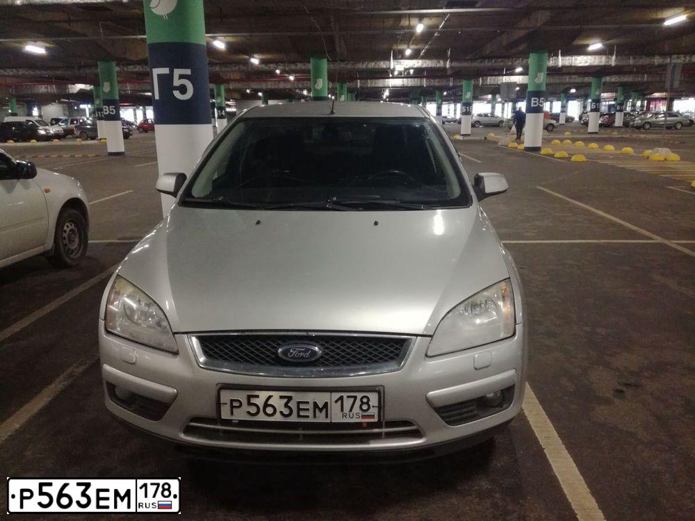 Фото автомобиля FORD FOCUS, 2007 — госномер В804АР147. Цвет: Серебристый