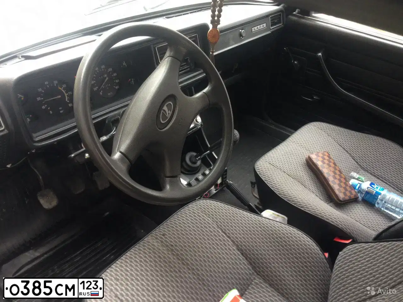 Фото автомобиля LADA 2107, 2005 — госномер Т822АК193. Цвет: СЕРО-СИНИЙ