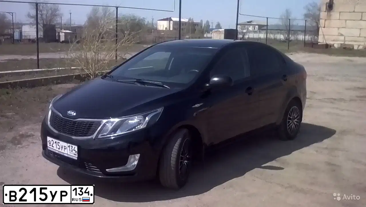 Фото автомобиля KIA RIO, 2013 — госномер А875ЕА181. Цвет: ЧЕРНЫЙ
